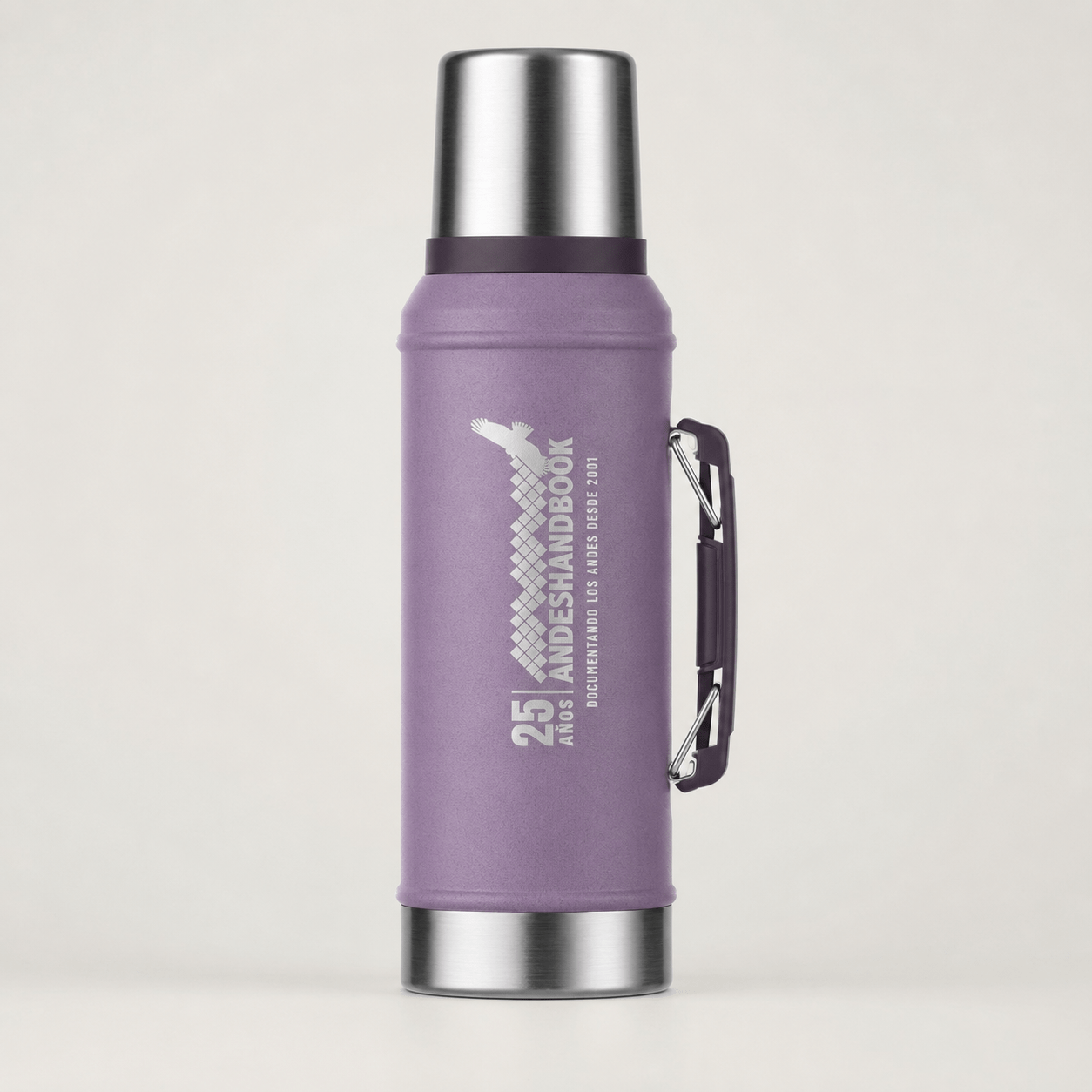 PREVENTA: Termo Stanley Classic 950 ml – Edición Aniversario 25 años Andeshandbook - Imagen 8