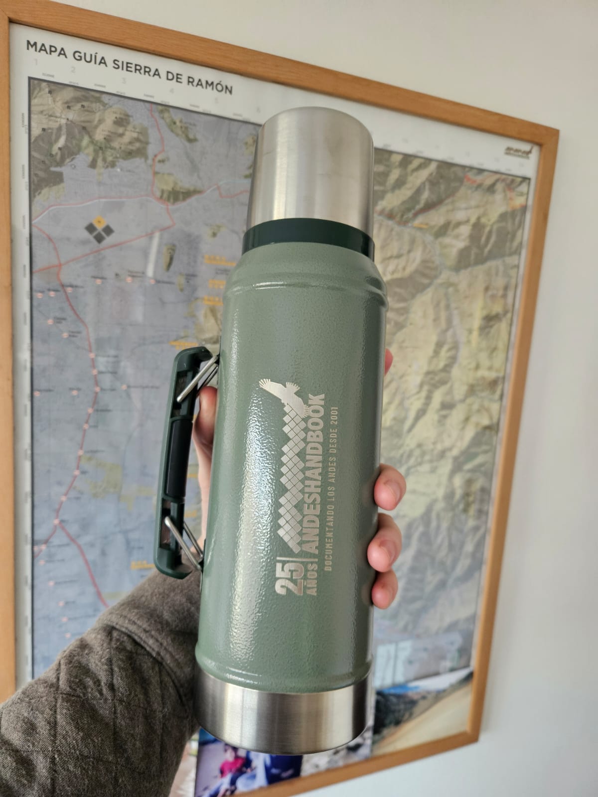 PREVENTA: Termo Stanley Classic 950 ml – Edición Aniversario 25 años Andeshandbook